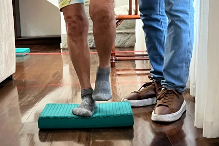 Fisioterapia Neurofuncional domiciliar em Jacarepaguá para AVC, Parkinson e outras condições. Atendimento especializado e humanizado no conforto do seu lar. Agende sua avaliação!